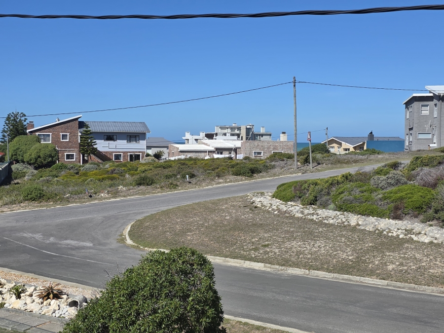 6 Bedroom Property for Sale in Oceanview Heights Western Cape